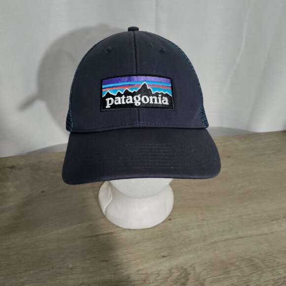 Patagonia P-6 Logo‎ LoPro Snapback Trucker Hat Navy Blue Mesh - Picture 1 of 8